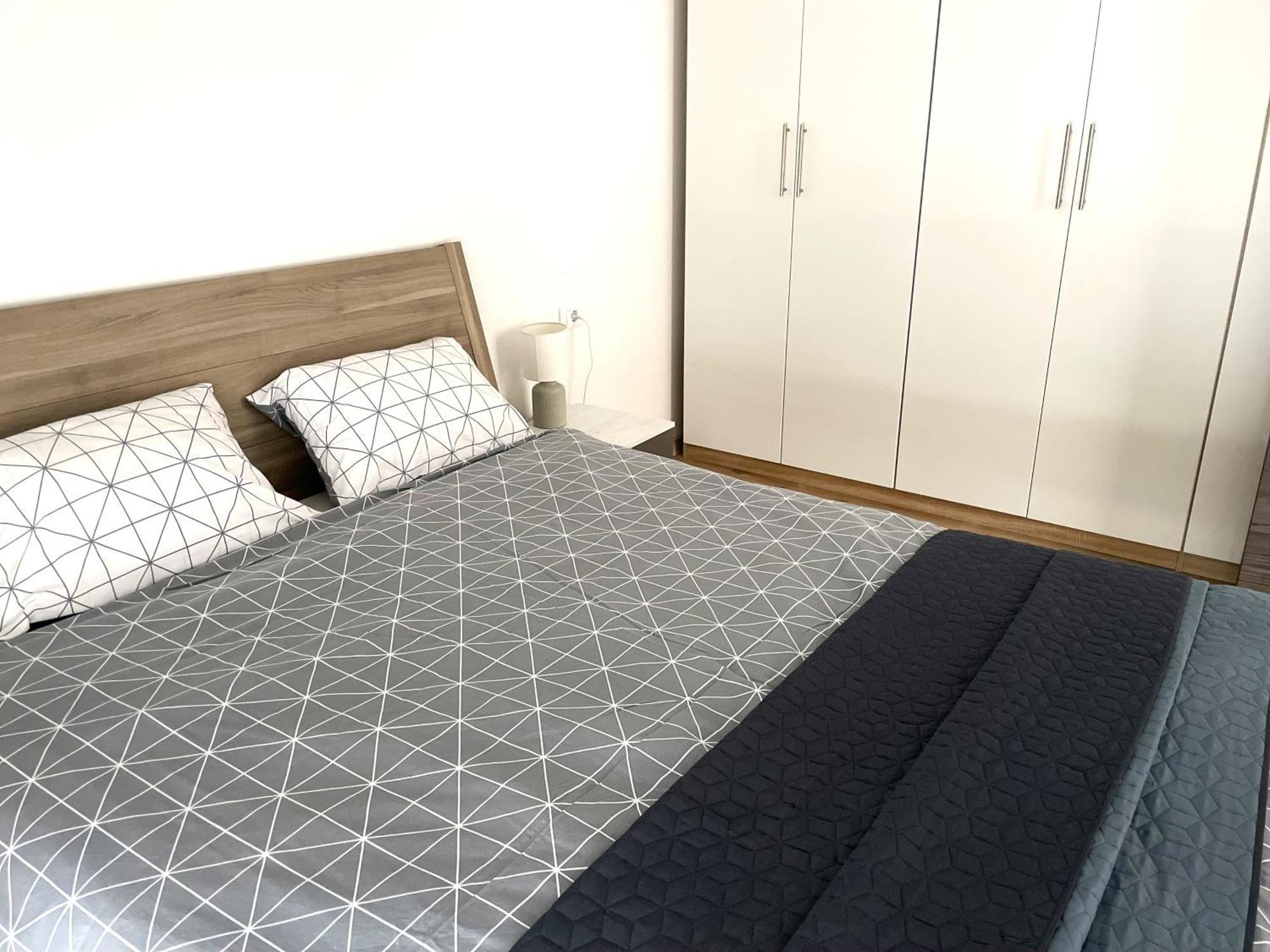 Giovanna Apartment With Terrace And Free Parking プーラ エクステリア 写真